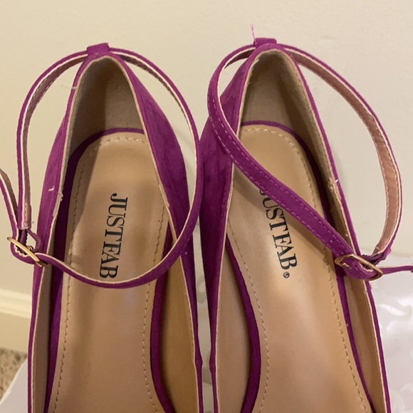 JustFab Sheldon Fuchsia platform ankle strap pump - Picture 5 of 8